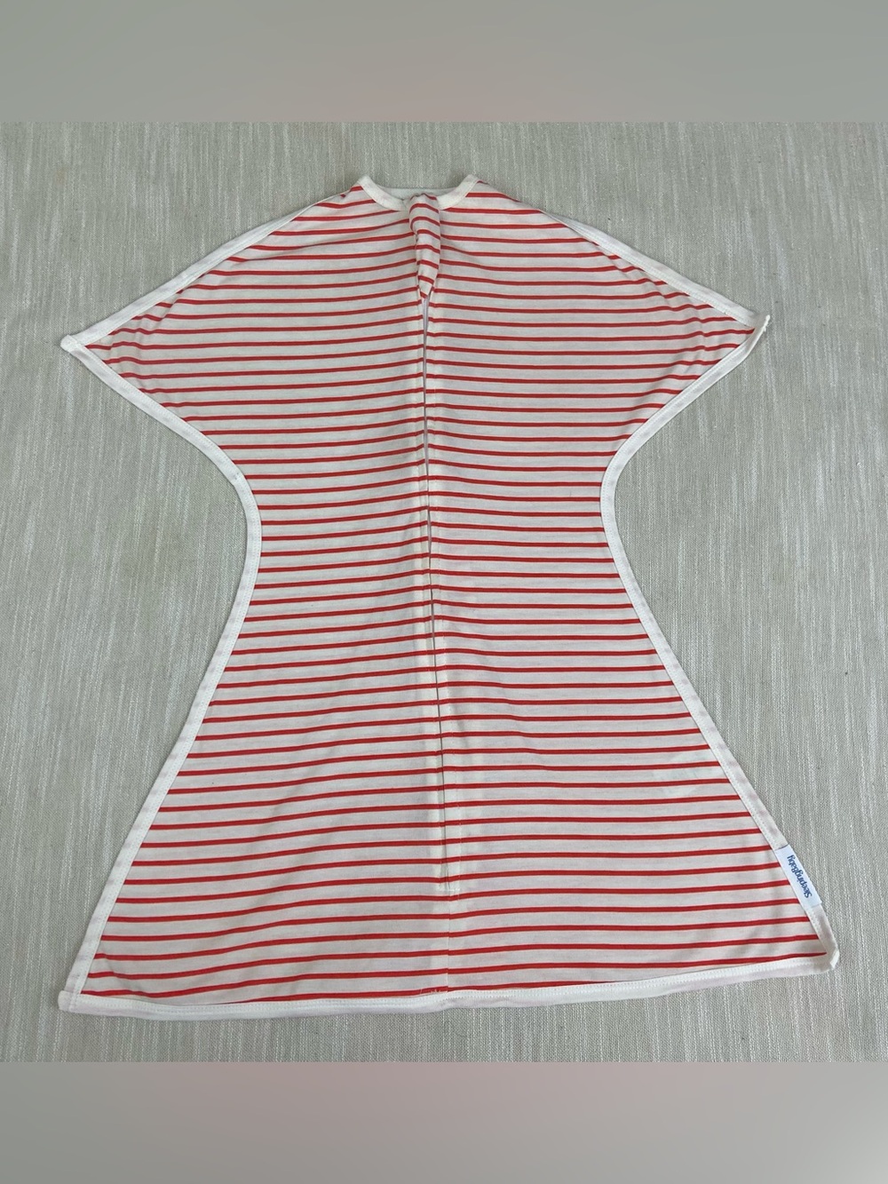 Sleeping Baby Cream & Red Stripes Zipadee Zip Transition Swaddle 4-6 Months